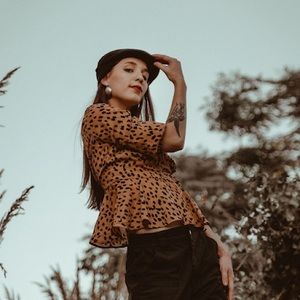 Meet your Posher, Samantha